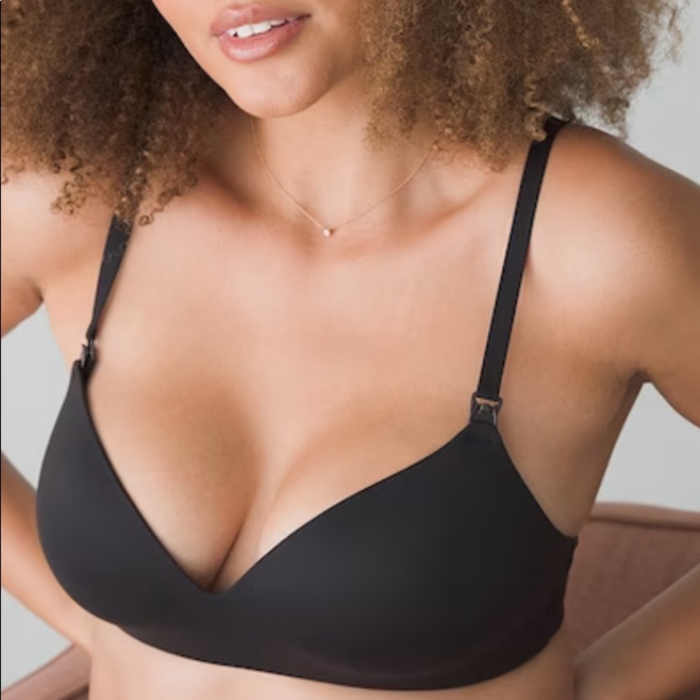 NWT!  Soma Enbliss Wireless Nursing Bra Size 38 DD Black